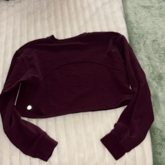 Lululemon Cropped Chinese New Year Maroon Crewneck - Picture 4 of 5
